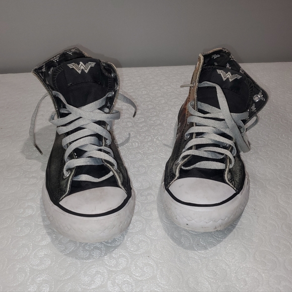 Converse Wonder Woman Edition - Picture 4 of 6